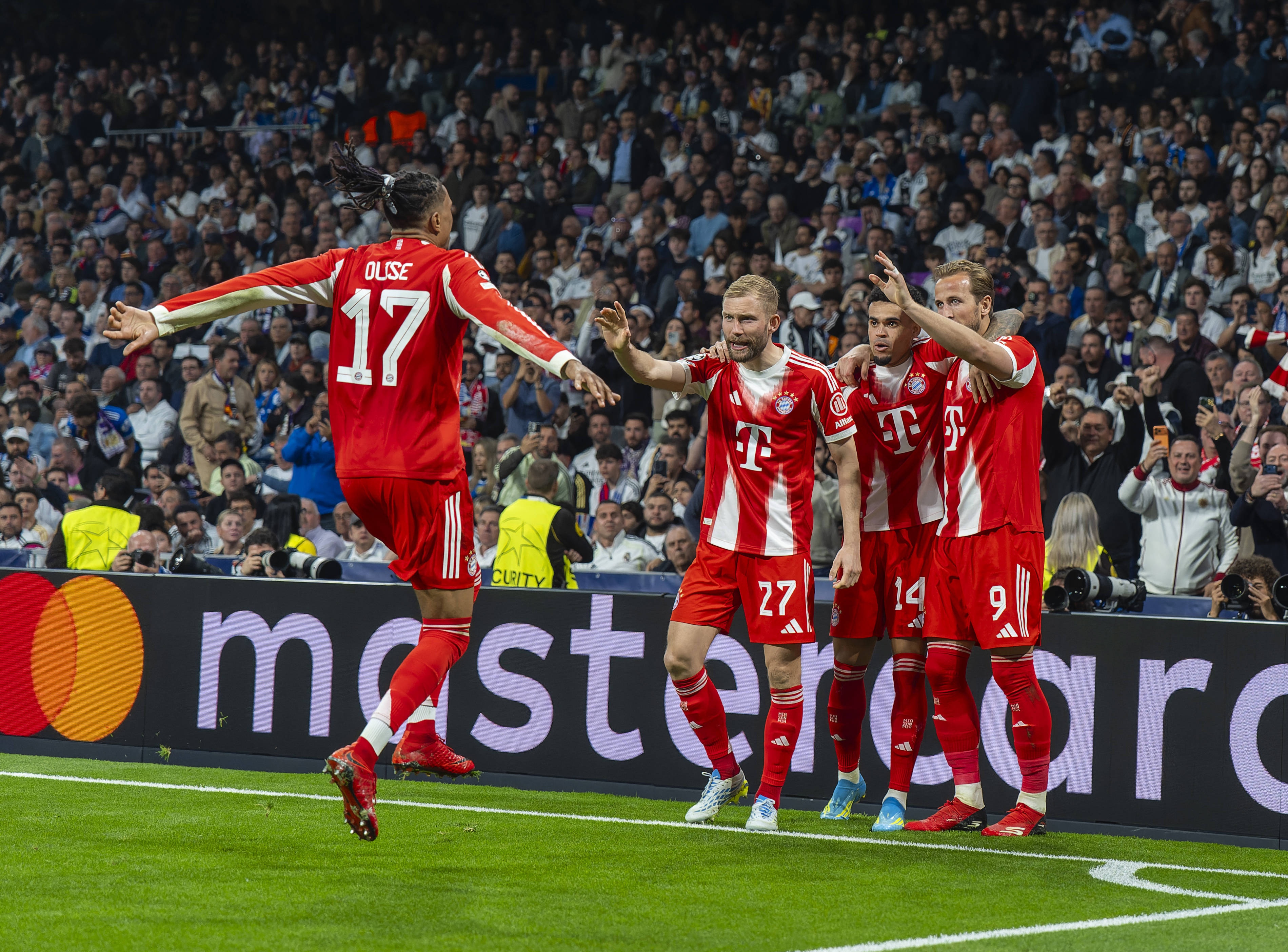 [体育世界]马卡：拜仁希望打破皇马创下的单赛季121球欧洲五