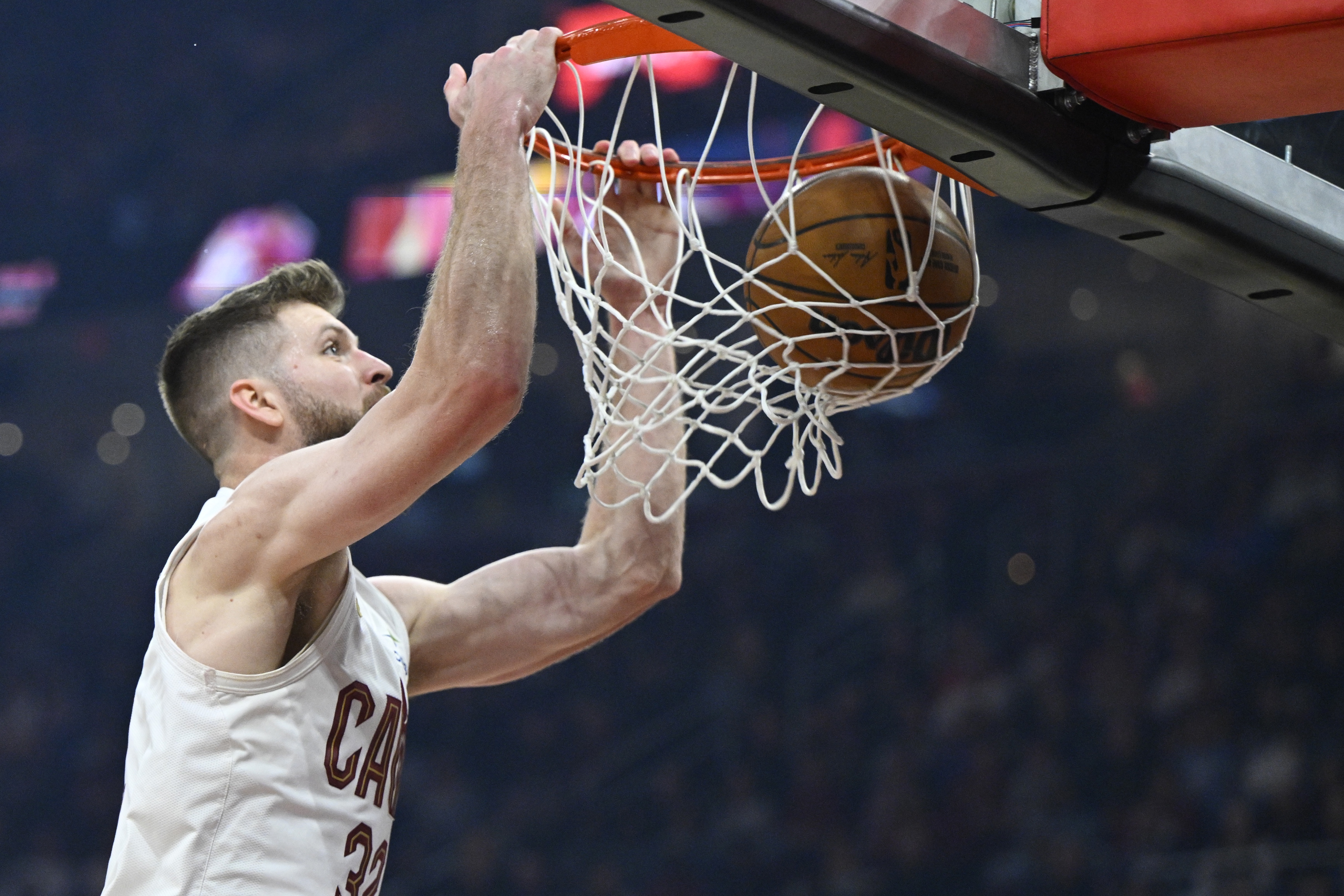 [进展通报]莫布里谈迪恩·韦德复出：他能防守最好的球员 能为