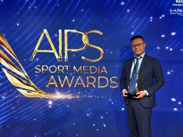 [球场观察]历史首位！记者沈天浩蝉联国⚽际体育记者协会文字类最佳专栏奖(图1)