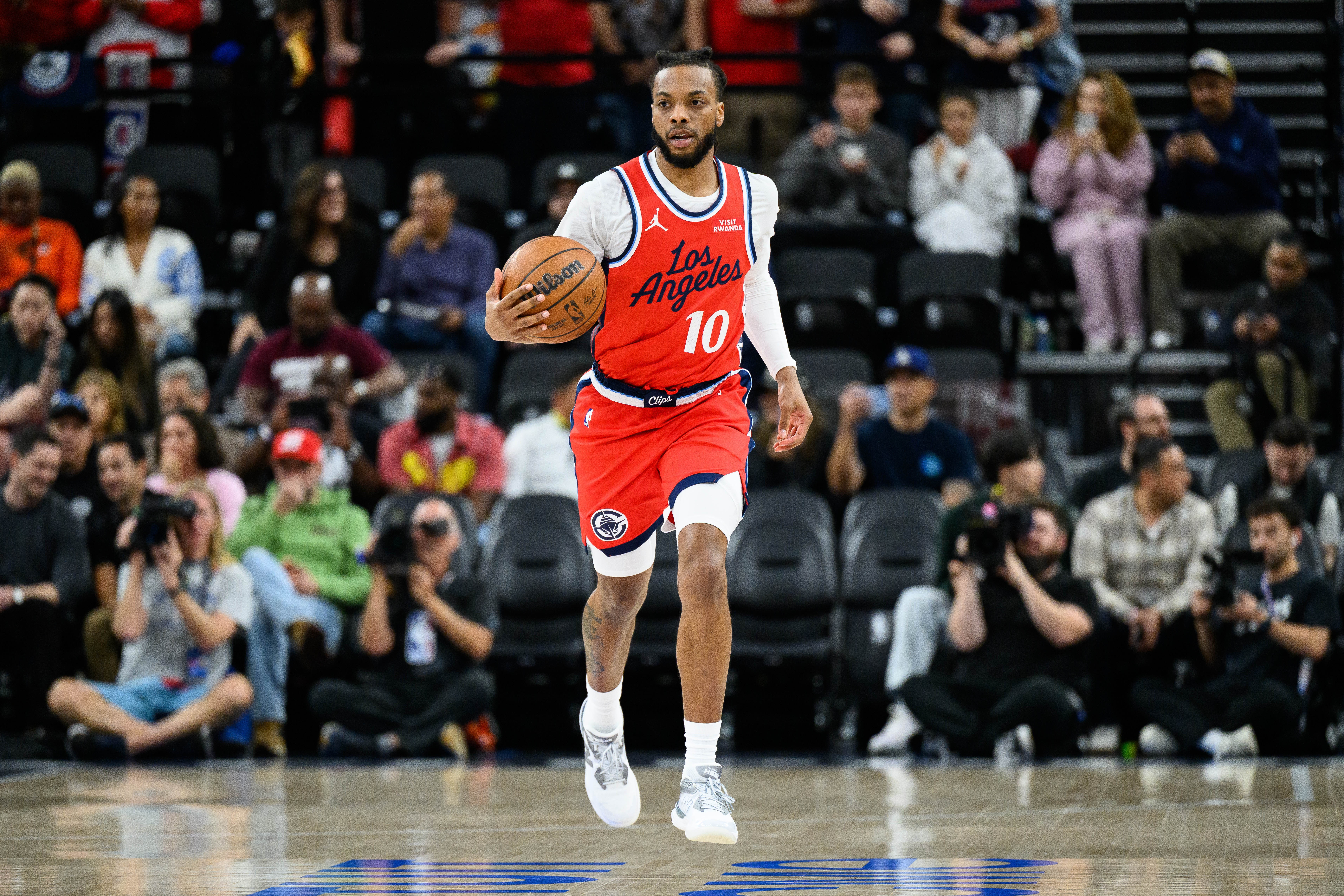 [体育头条]库里：加兰是难缠的对手在场上始终是威胁 很高兴看