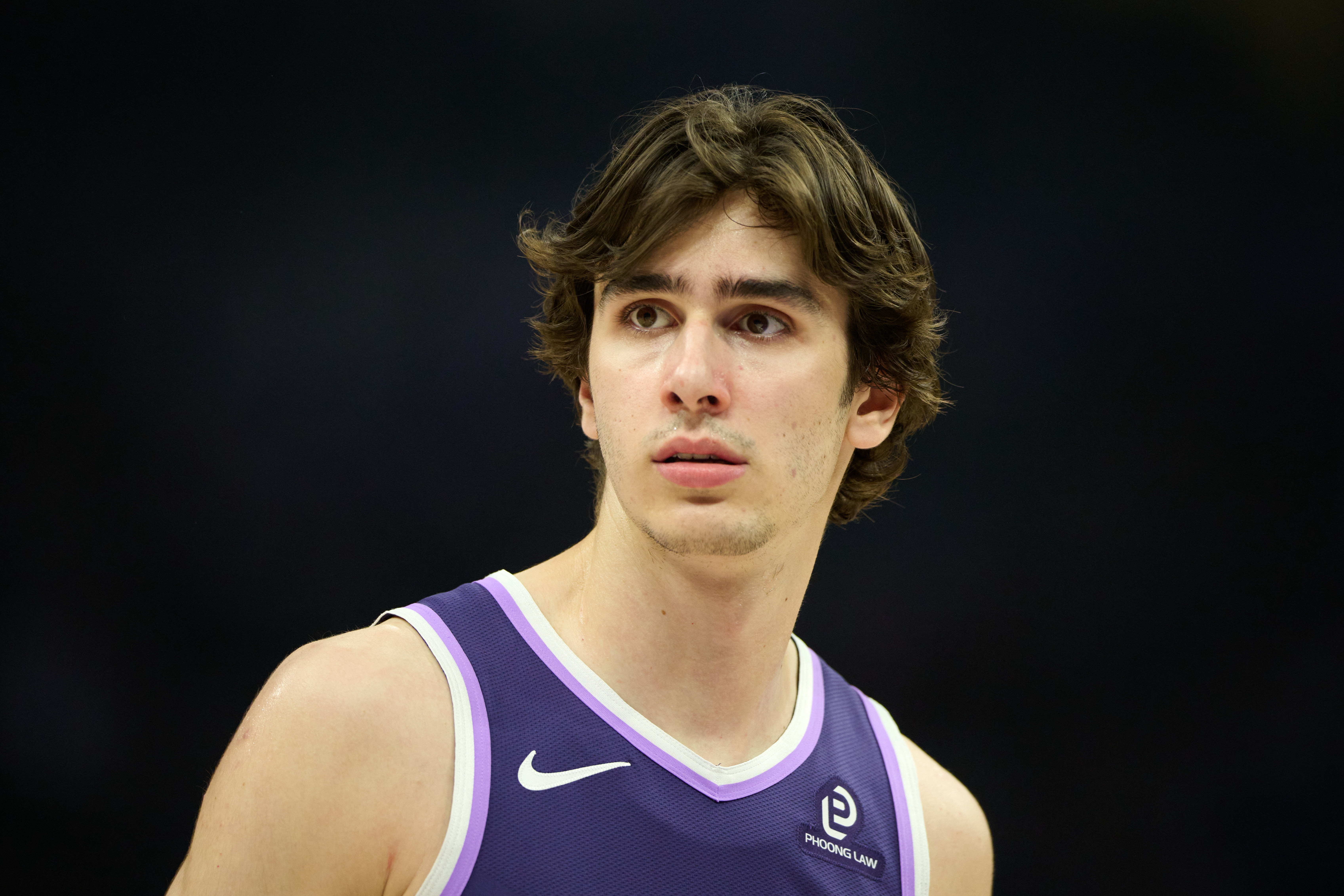 [赛事追踪]场均12.5分7➡️.5板✨！4⚽2号秀雷诺：我拿薪水打球很感激能打NBA