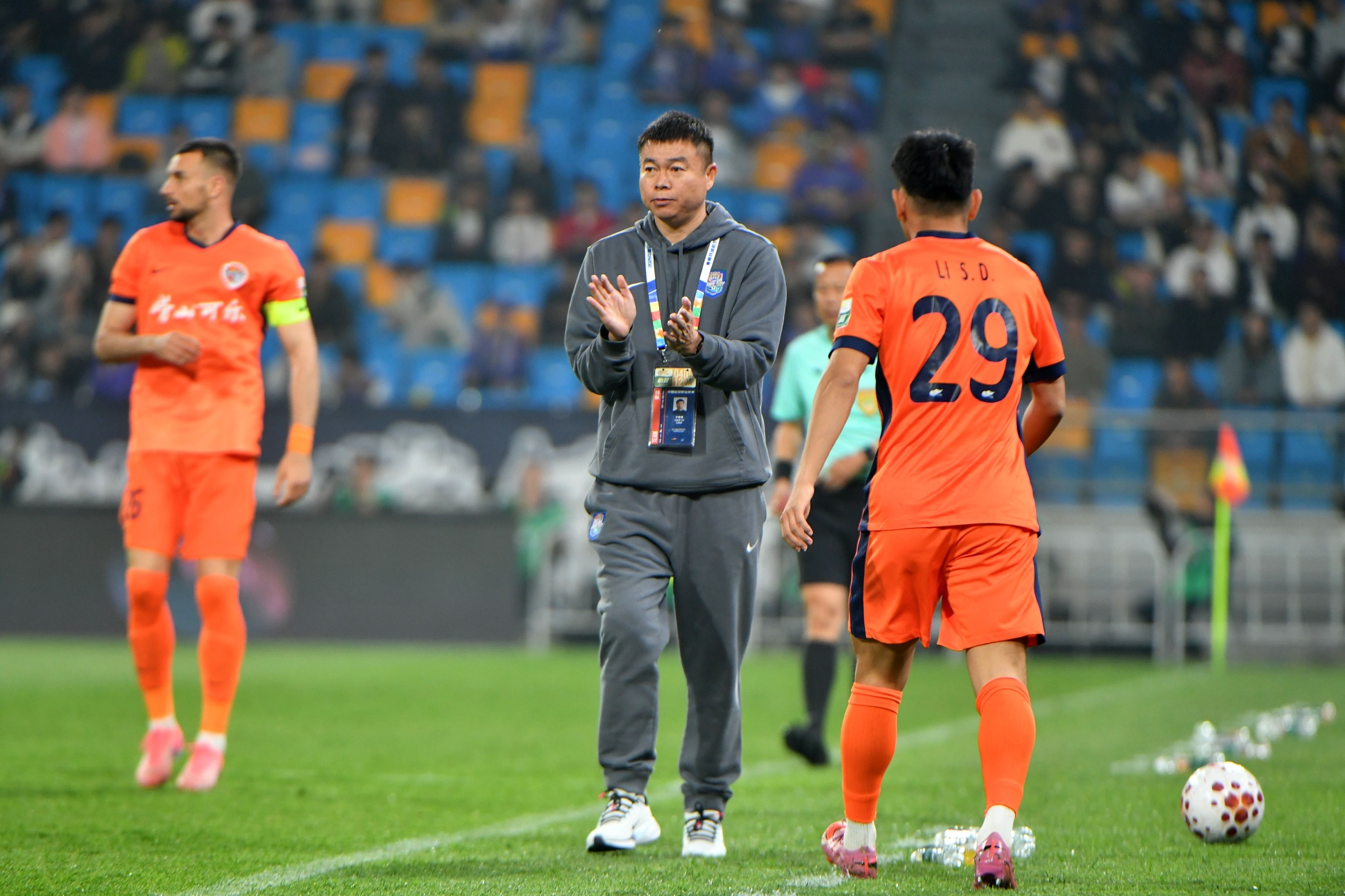 [体育有料]❗津媒：中超还有25轮✨，津门虎应先放下保级话题