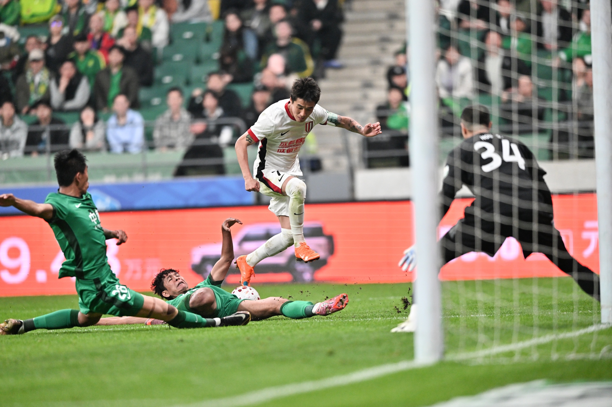 [今日热门]沪媒：只要自己不犯错，成都蓉城确实是中超联赛最大