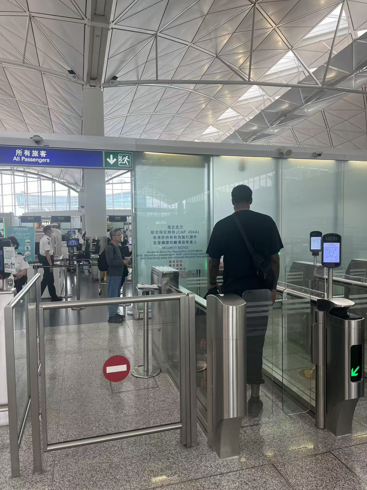 【球迷报道】直播吧：广厦新援马利克·威廉姆斯已办完工作签证 