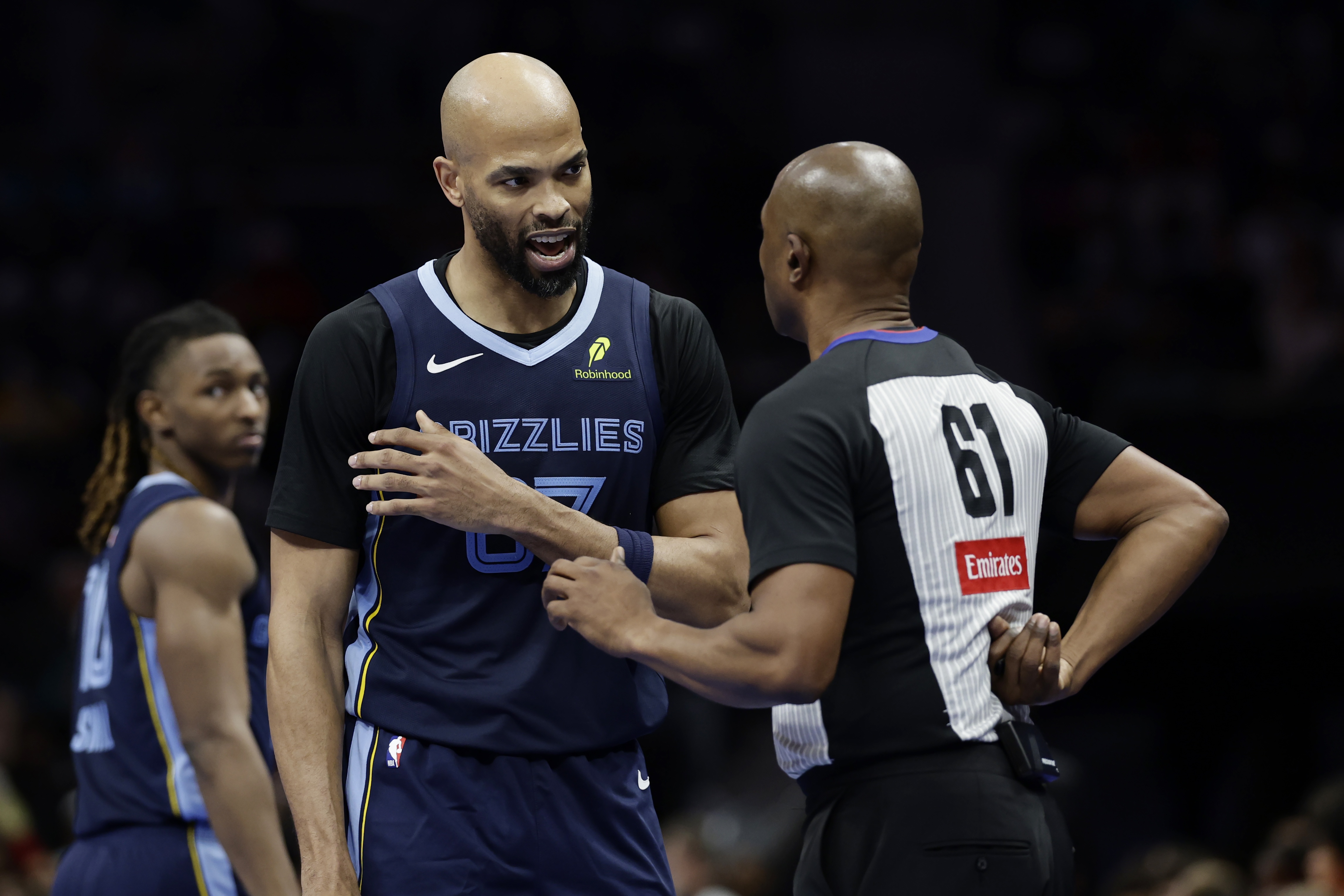 【球迷看点】40周岁比老詹小半年！吉布森：我不会退役 希望下