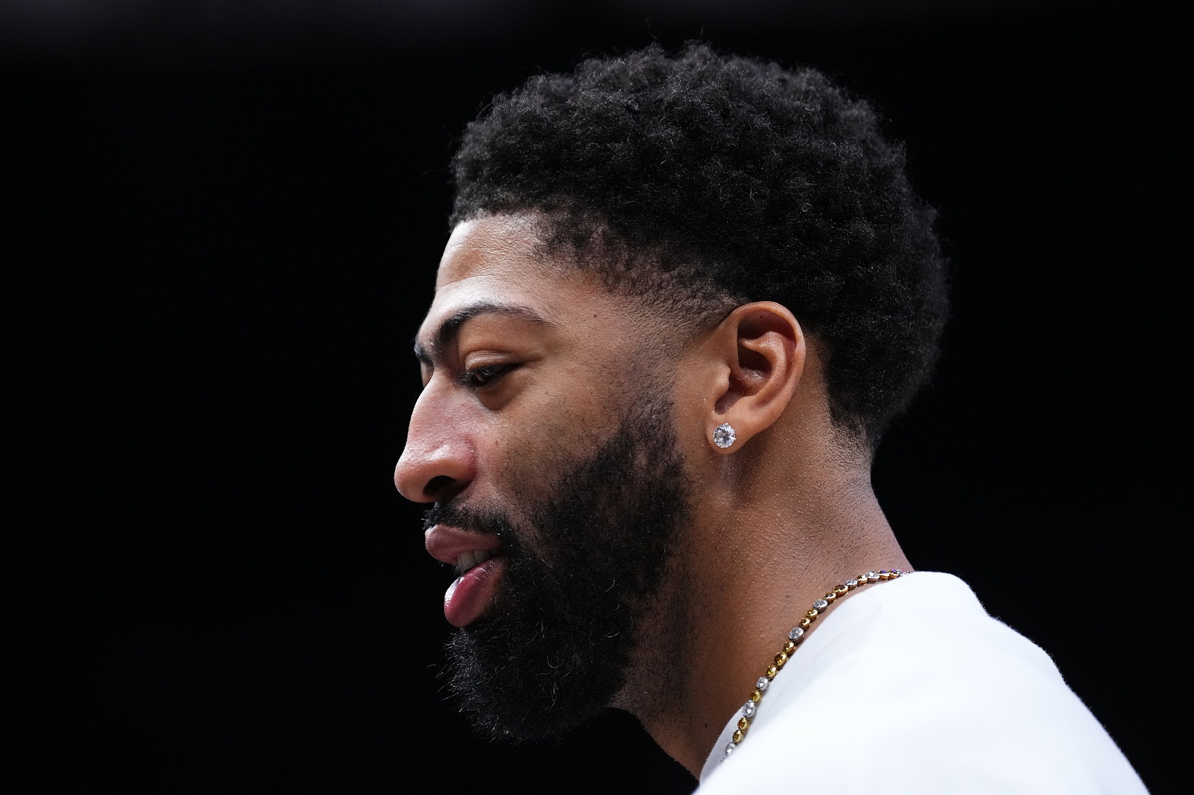 [体育热讯]浓眉：烂队瞬间变争冠极难 唯有08绿军做到 奇才