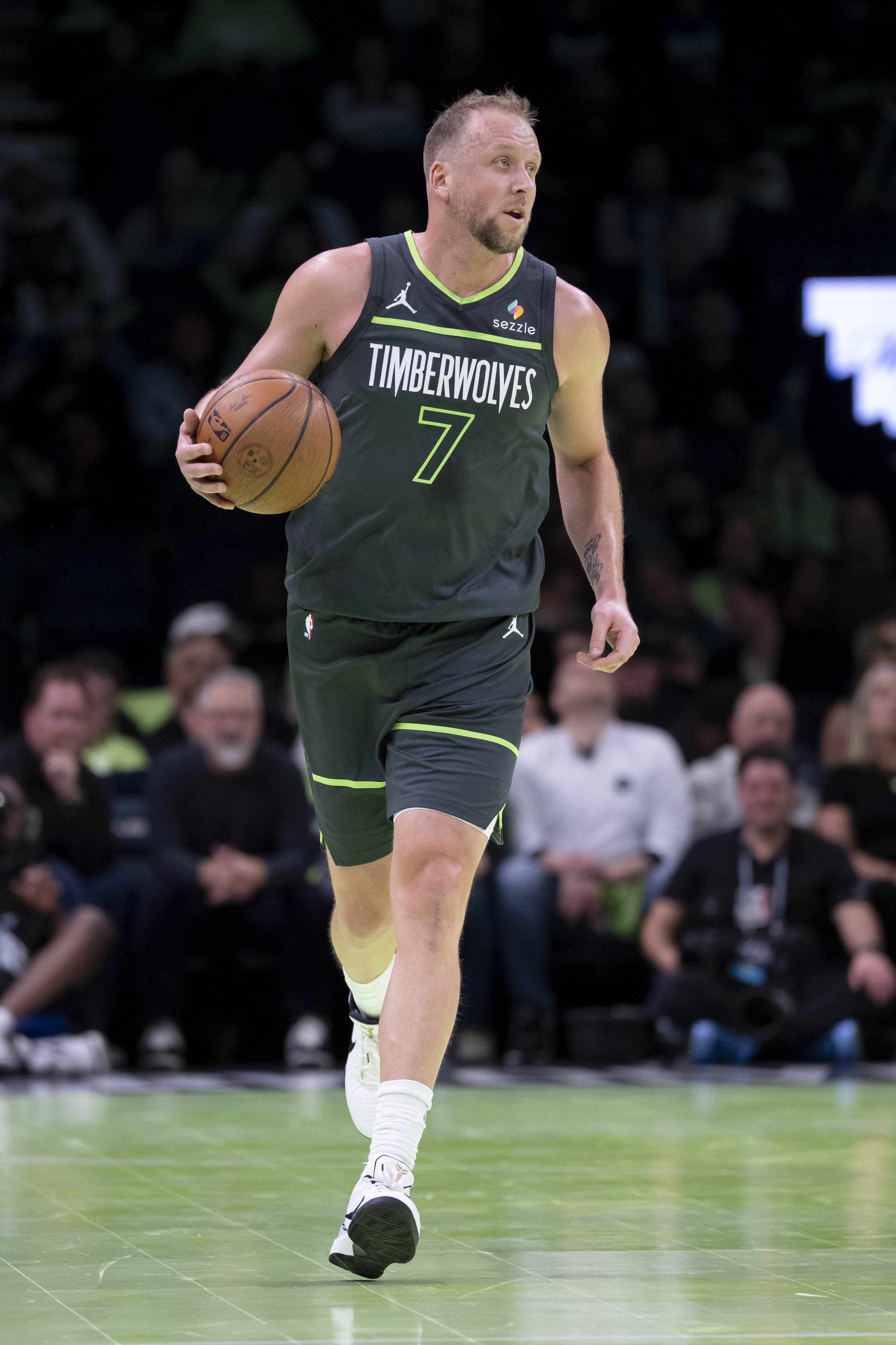 [今日要点]还在打季后赛呢！名记：38岁英格尔斯计划下赛季签约NBL墨尔本联(图1)