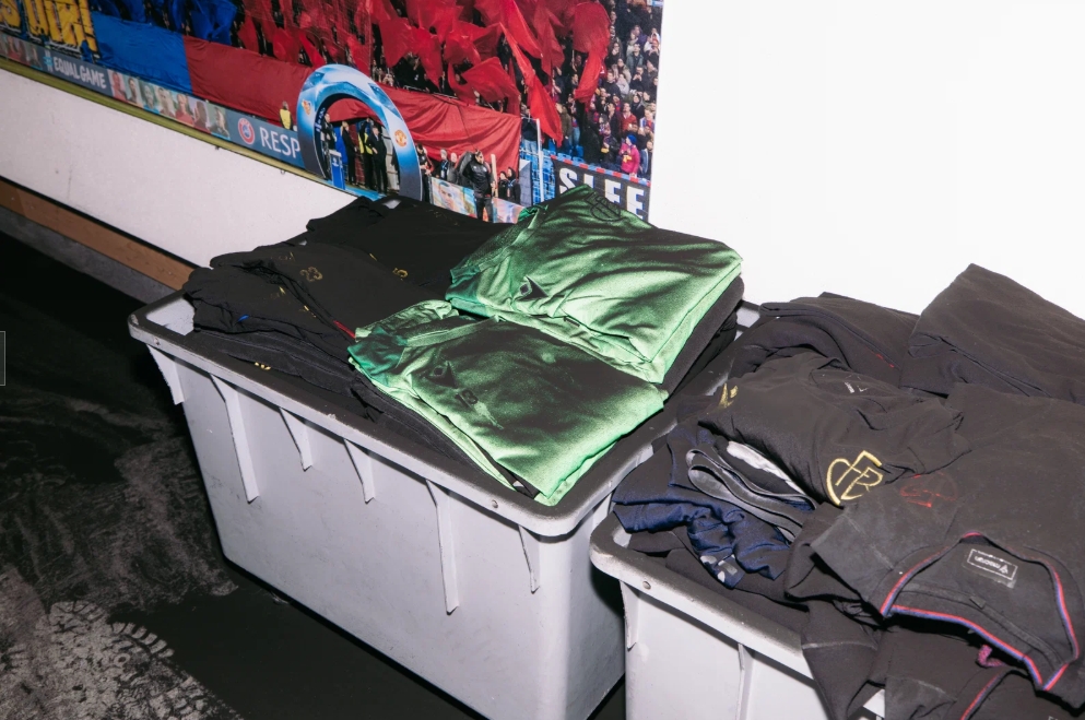 巴塞尔官方晒小木屋区域火灾受损情况：更衣室、理疗区等区域受损