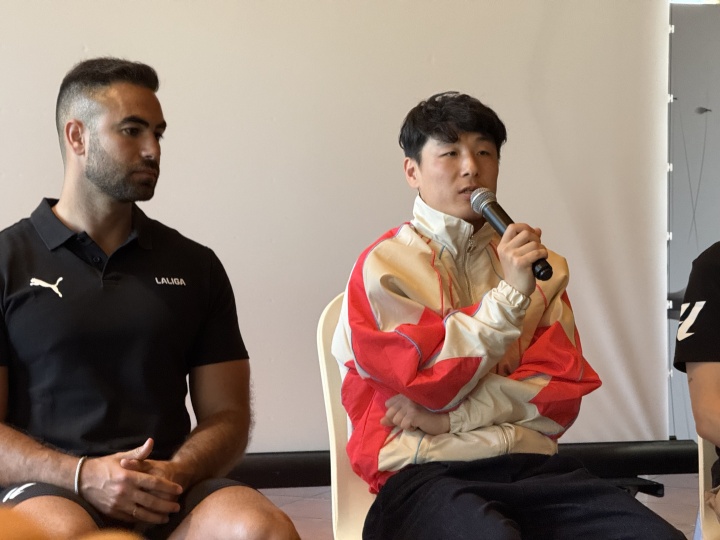 [球迷看点]武磊：很多年轻球员很有特点可以走出去，不一定非要