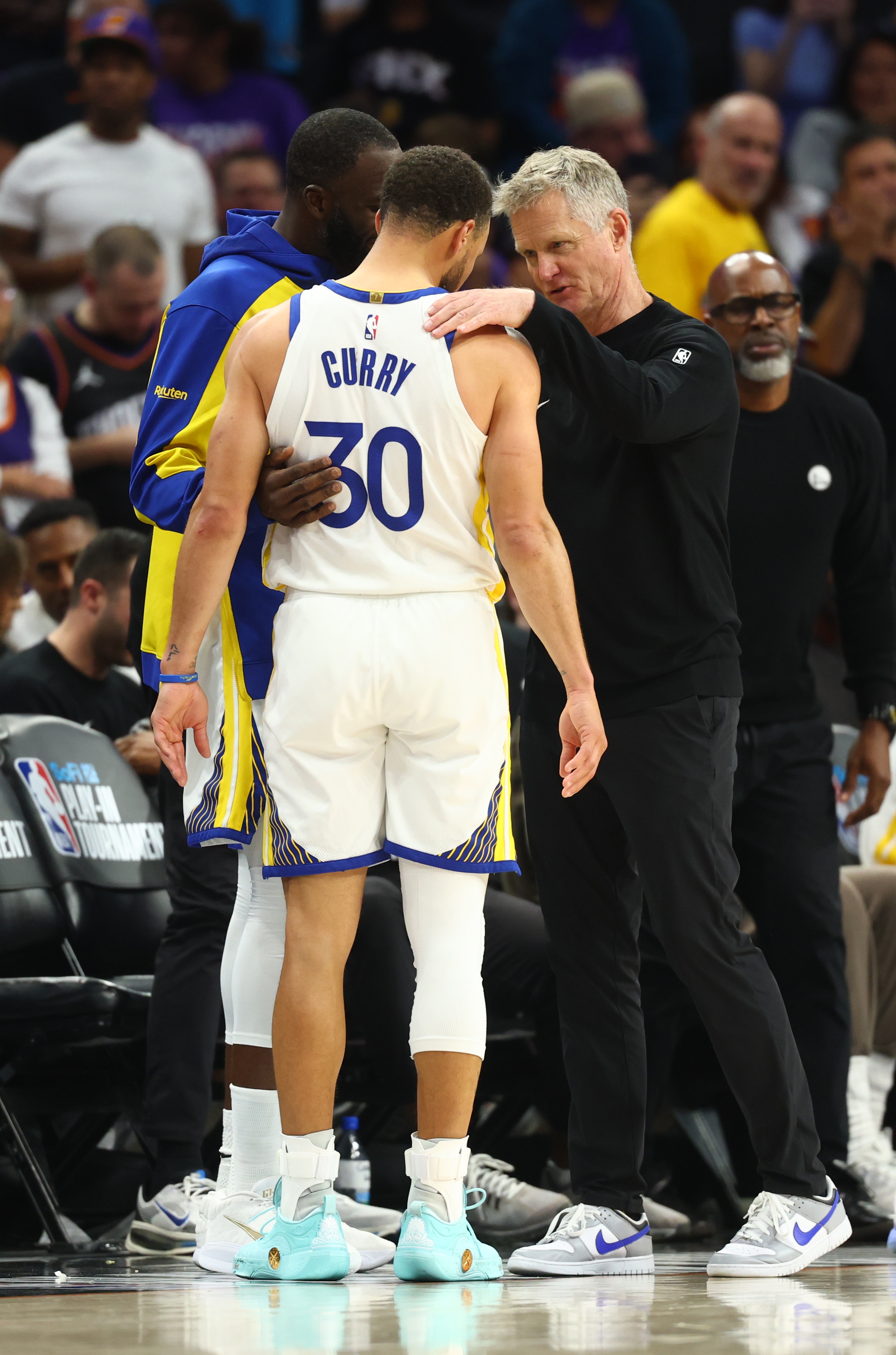 媒体人：勇士毫无疑问会续约科尔 双方没理由分开 库里追梦都不走