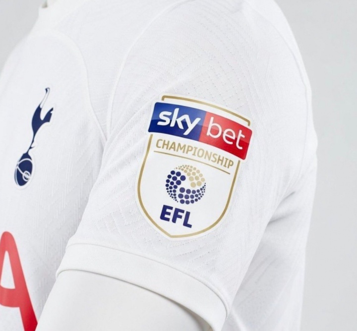 [有道理嘛?]今日趣图：加纳乔离开快1年，第1次得到全体曼联球迷的认可和赞扬(图4)