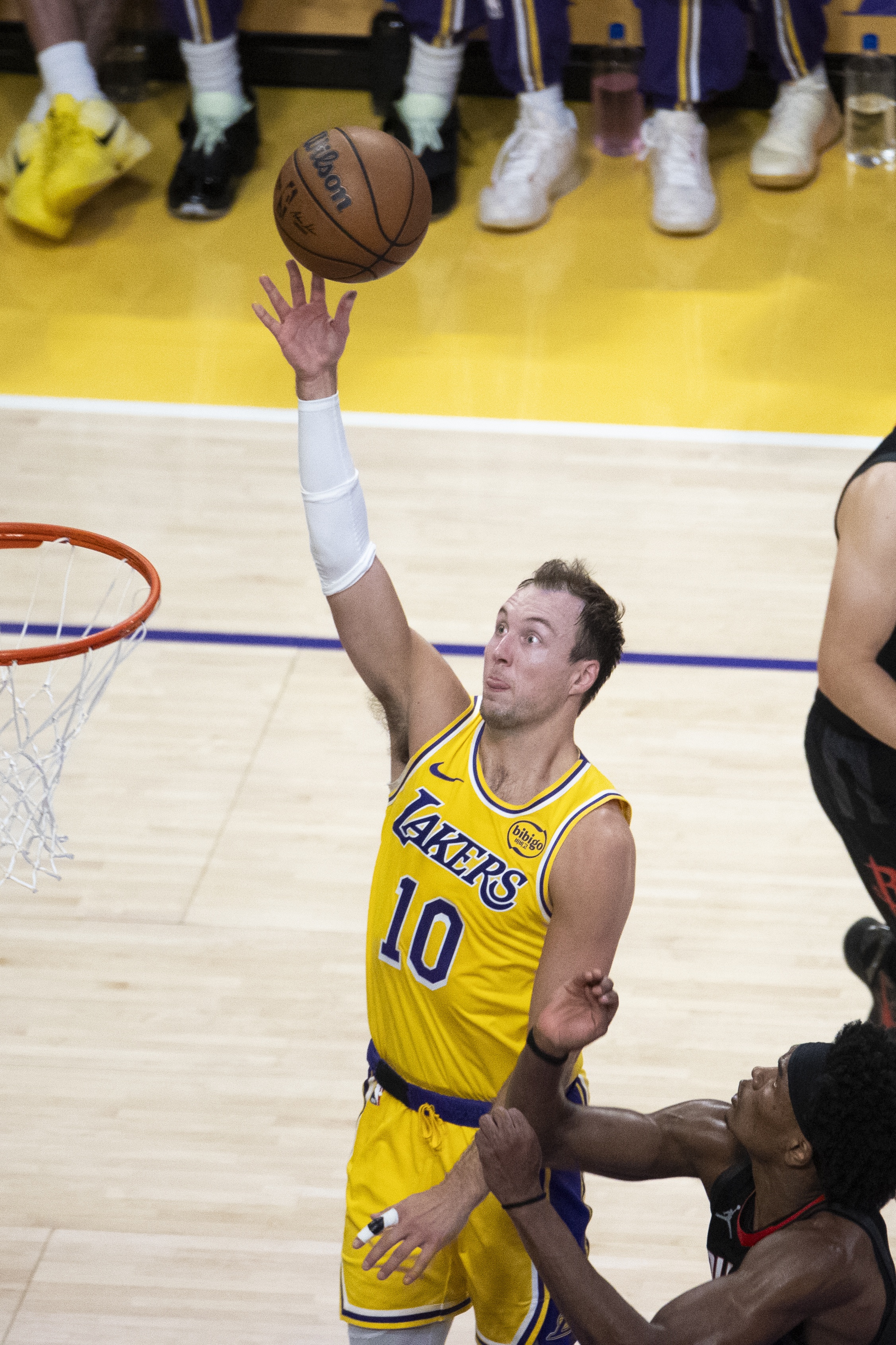 [好看推荐]肯纳德：队友们一直给我信心 让我打得有侵略性 一