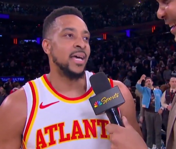 [有趣体育]尼克斯主场高喊：法克CJ！CJ回应：我可不是反派