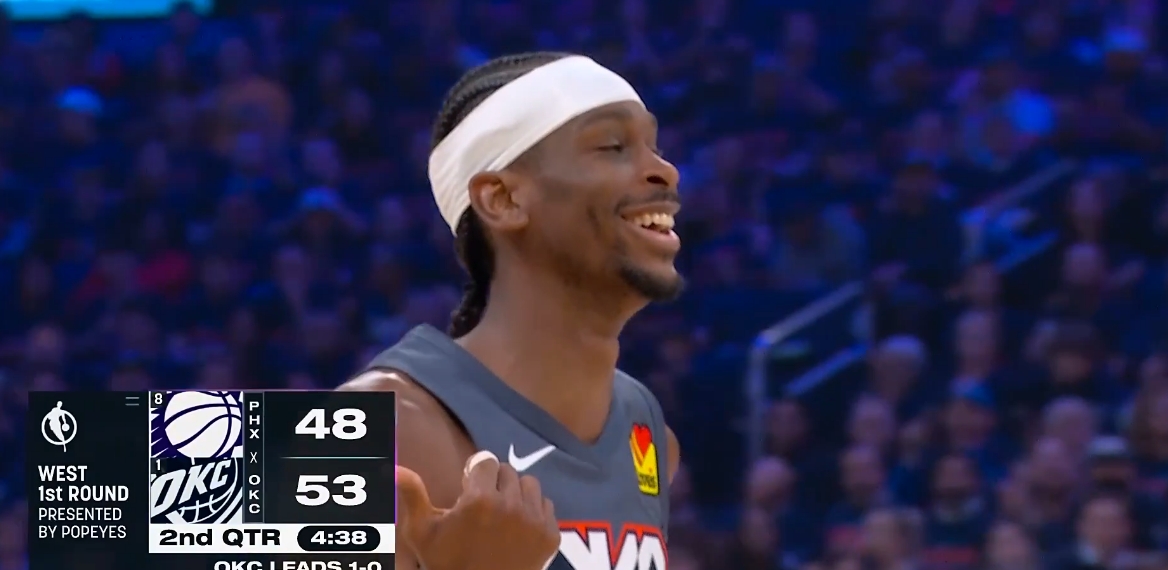 [今日赛况]太熟了！狄龙怒喷亚历山大 后者迎射狄⭐龙“一脸不