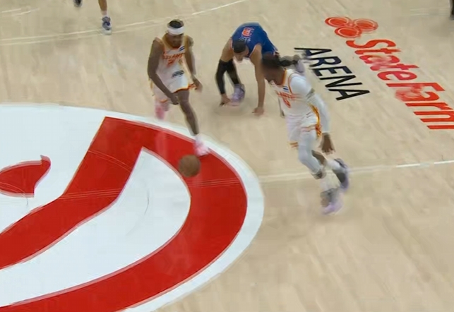 [最新消息]⬅️CJ撤步中投反超制胜 库明加机敏抢⬅️断绝杀！终结比赛悬念！(图4)