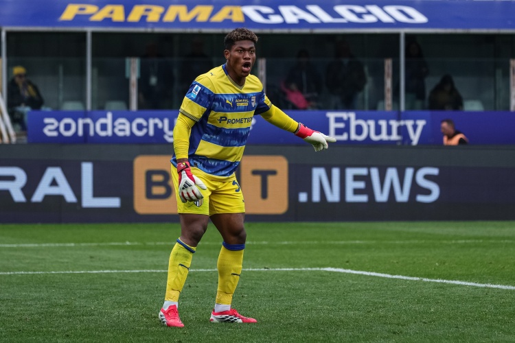 [球迷看点]铃木彩艳：转会传闻对球员可能是好事，若踢得好很多