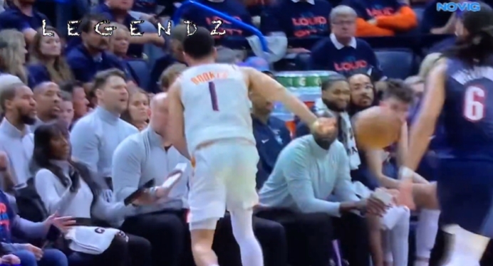 [推荐]逼得没办法了！布克：我用我亲妈的命发誓 我不是故意球砸杰林威(图3)