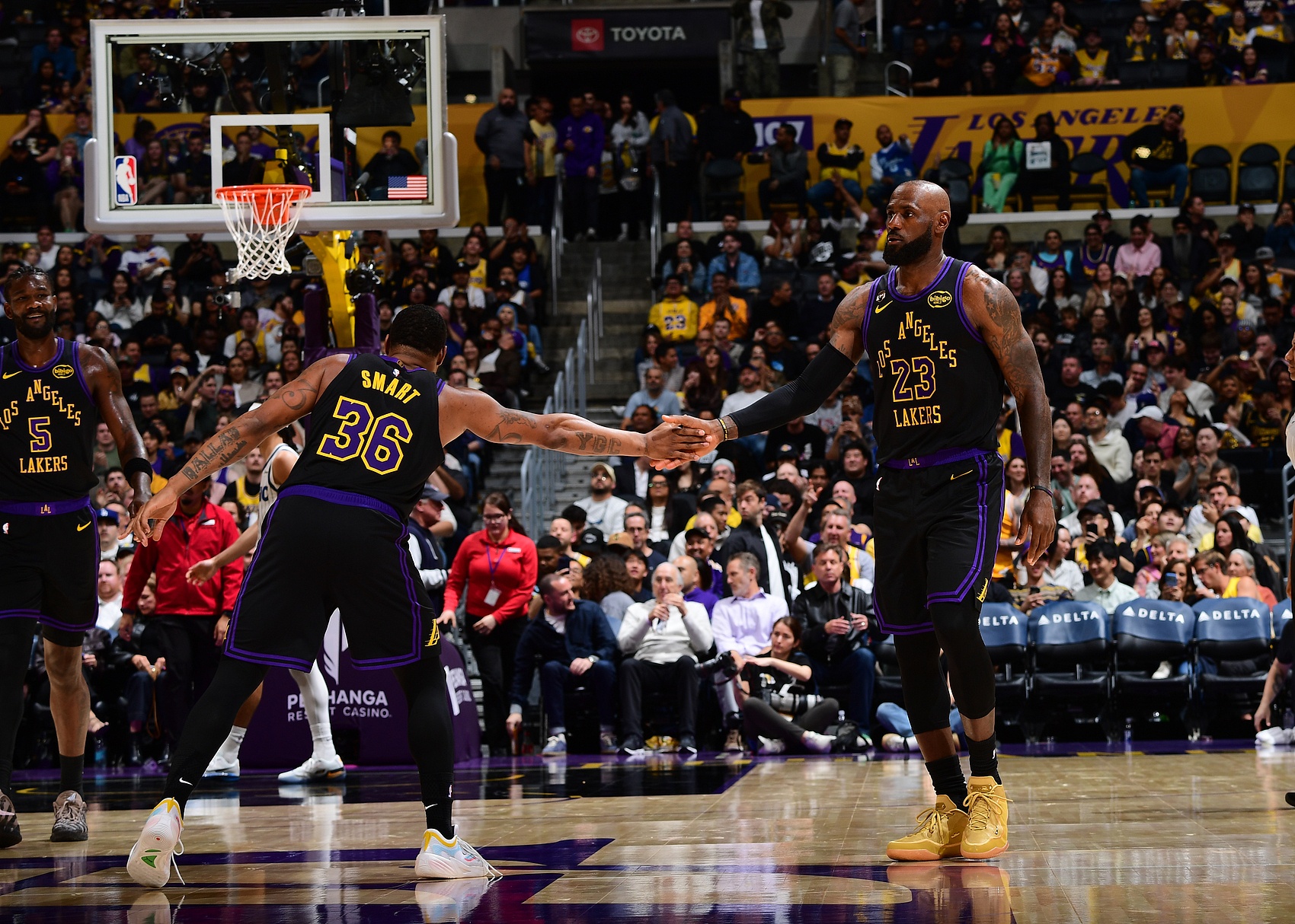 【赛事播报】这比赛都能赢最后41秒落后6分 ❕湖人12秒疯狂