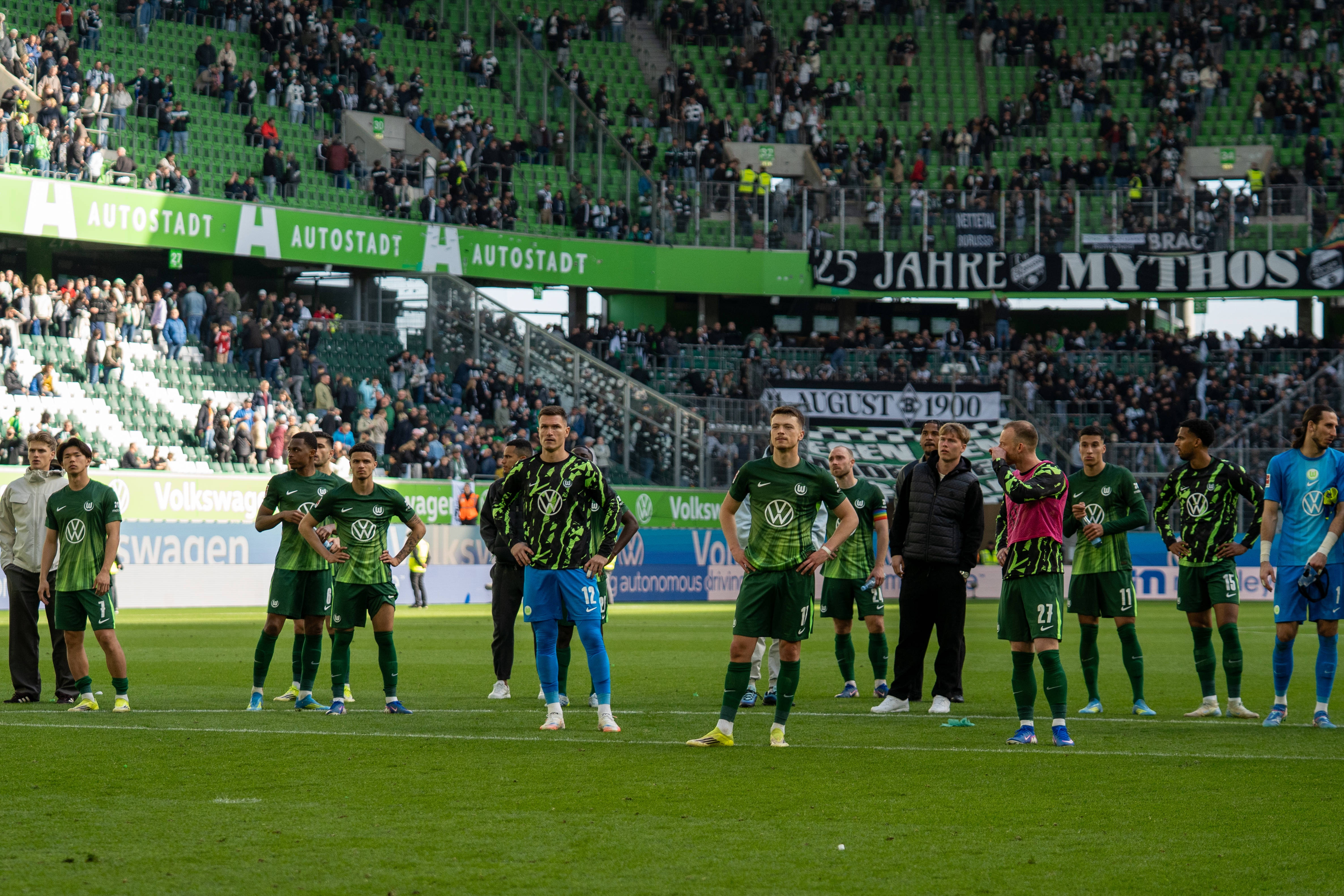 [德甲]荣光不再！还剩3轮沃尔夫斯堡仍居倒数第2，面临队史德