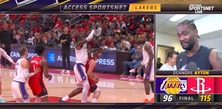 【赛场动态】艾顿解释不小心肘击申京：我们俩当时⚽都满身大汗 