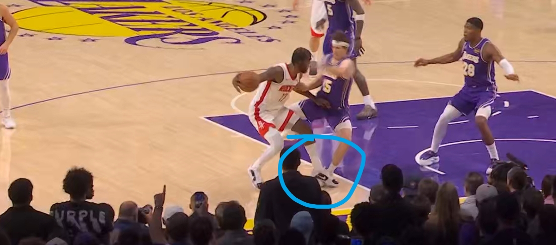 【推荐】伊森突破被裁判吹罚进攻犯规 乌度卡挑战成功&里夫斯防守犯规(图4)