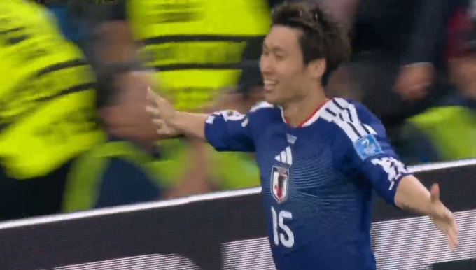 日本1-0领先突尼斯！镰田大地4分钟闪击，脚后跟破门+连场建功