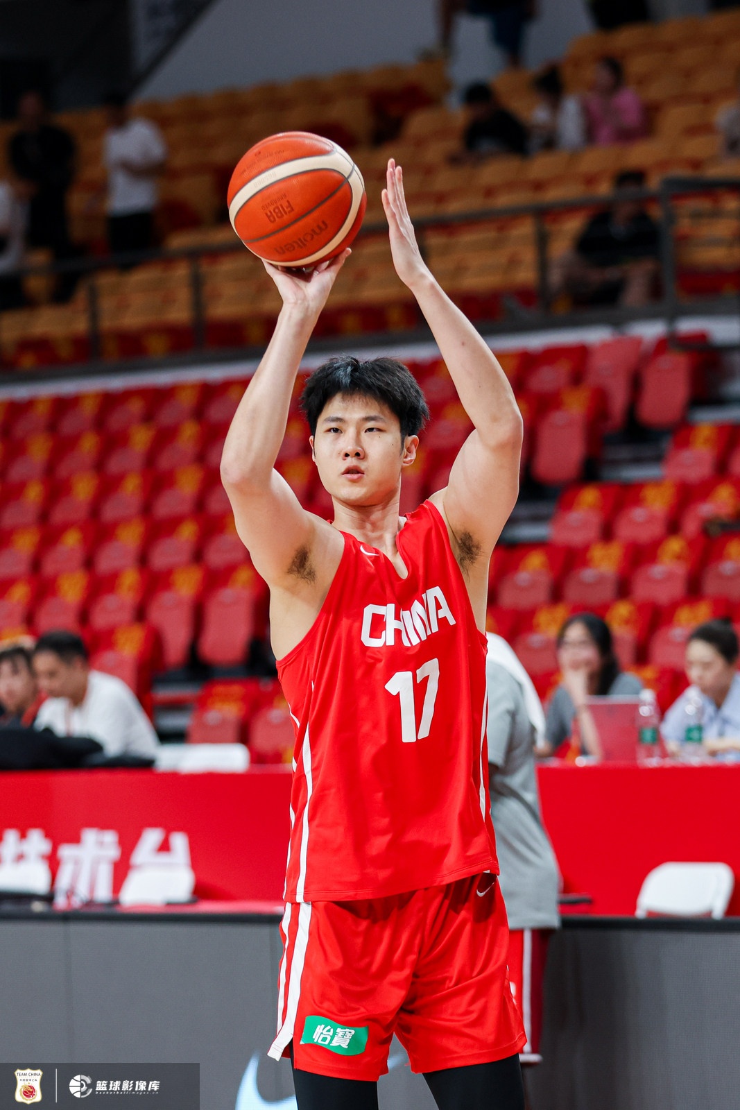 目前1胜1负！后天晚上中国男篮将打本次热身赛最后一个对手新西兰