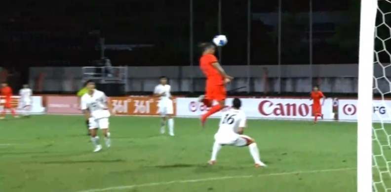 U23国足1-1扳平朝鲜！37岁吴曦传中助攻，张玉宁高高跃起头球破门