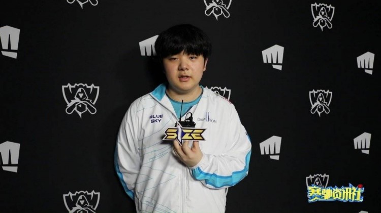 dwg赛后专访canyon想尝试全胜出线