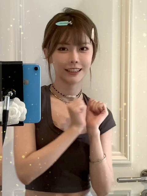 lpl解说周淑怡晒视频是你的心动女生吗