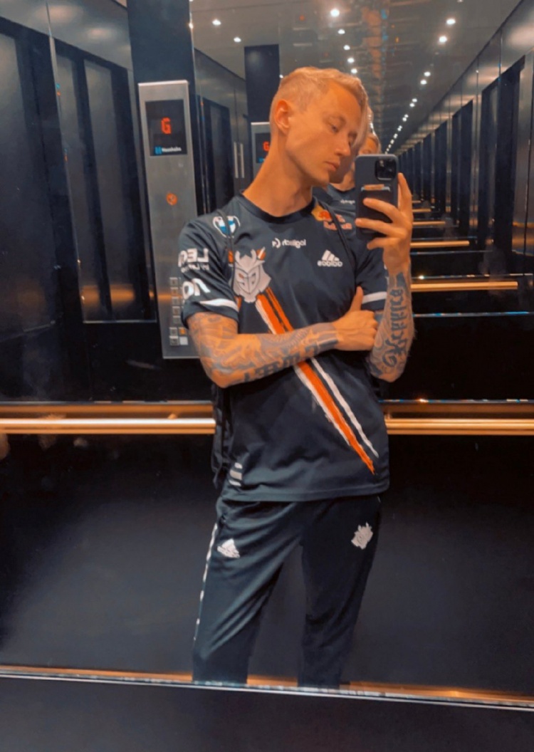 rekkles更推季后赛再见