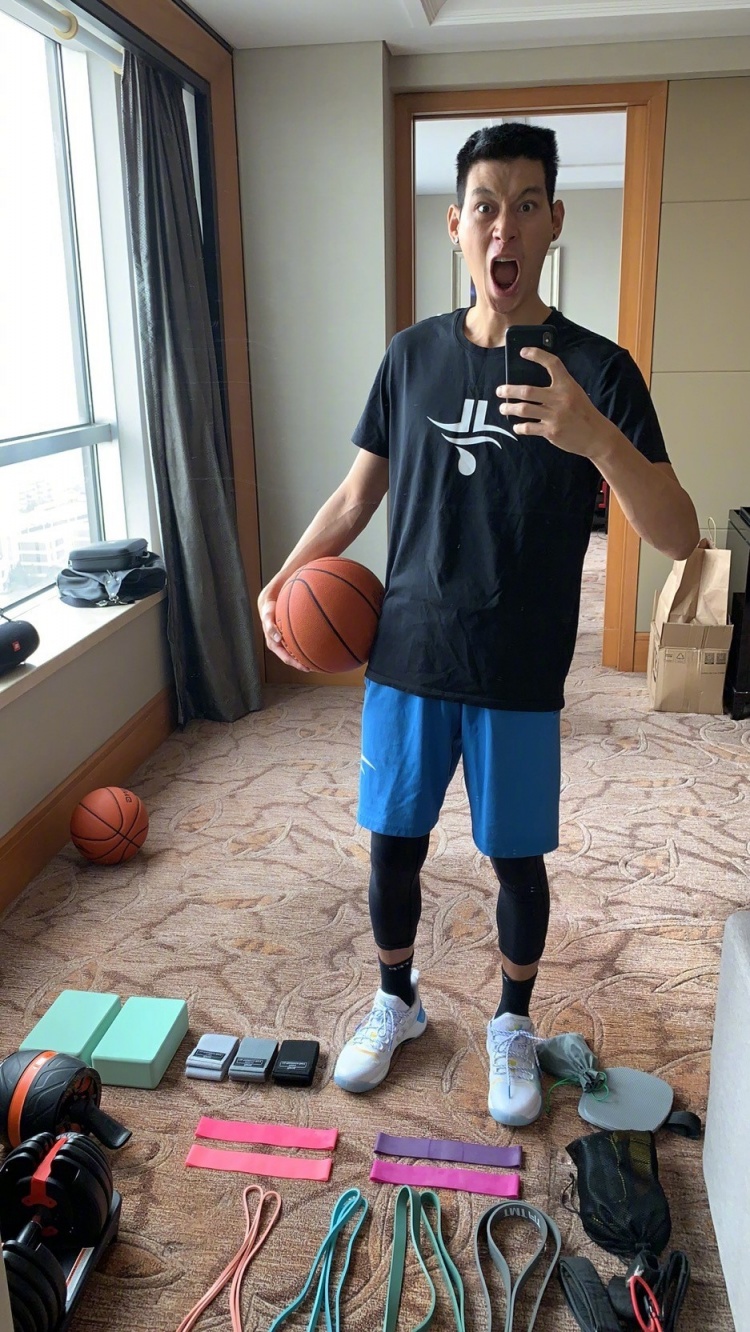 林书豪隔离感悟再也不会把小事视为理所当然的了