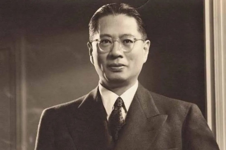 作为民国权势代表的宋子文，曾是东华足球会的名誉会长