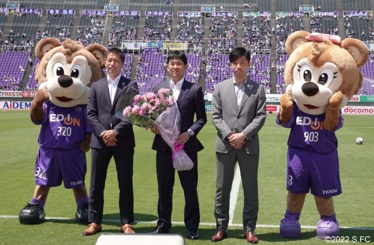 森保一出席广岛三箭成立30周年活动：日本队世界杯目标进入八强
