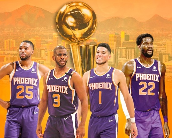 前者的阵容刚拼凑好,跌跌撞撞第九名进的季后赛;后者,太阳队从2020年