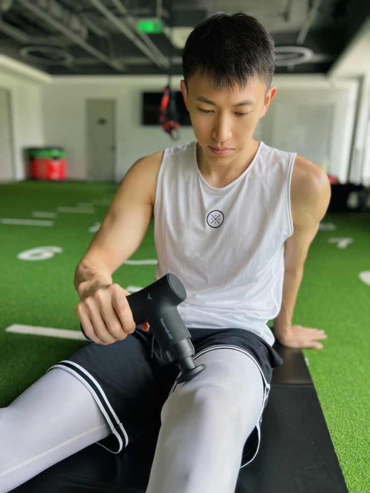 刘晓宇更新微博晒个人训练照练无休日