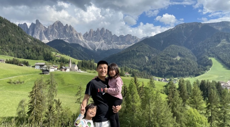 武磊带家人前往多洛米蒂度假：亲近自然，享受假期