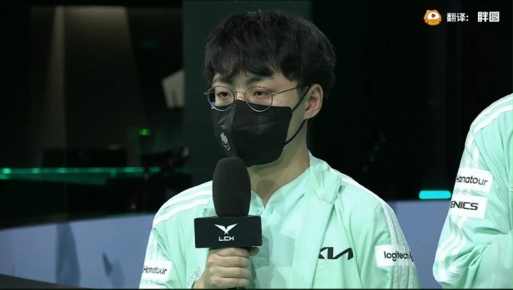 dk赛后采访canyon卡牌是showmaker选手很自信的英雄