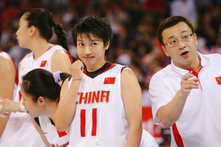 女篮姑娘邵婷婷怀念身穿国服出征的岁月