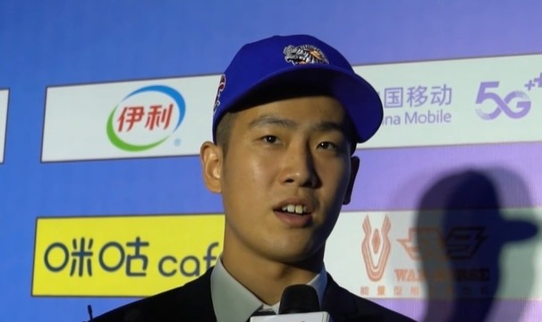 范汇鎏：最想感谢离世的父亲这是人生第一次去其它城市奋斗
