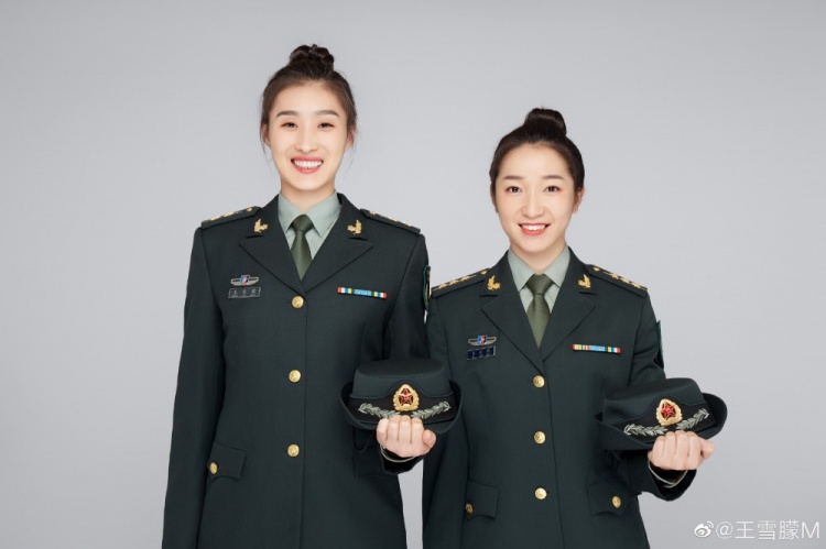 怀念女篮姑娘王雪朦很荣幸自己能穿上军装