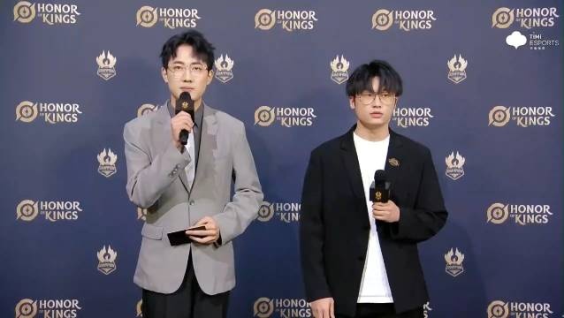 北京WB赛后采访教练：BaconTime前期挺有想法的
