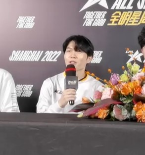 Rookie队赛后群访：娱乐赛大家都想整活于是大家就跟风了