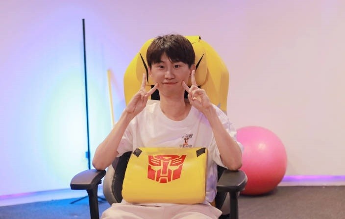 Doinb：韩服的队友适合我，上分会快，国服不行