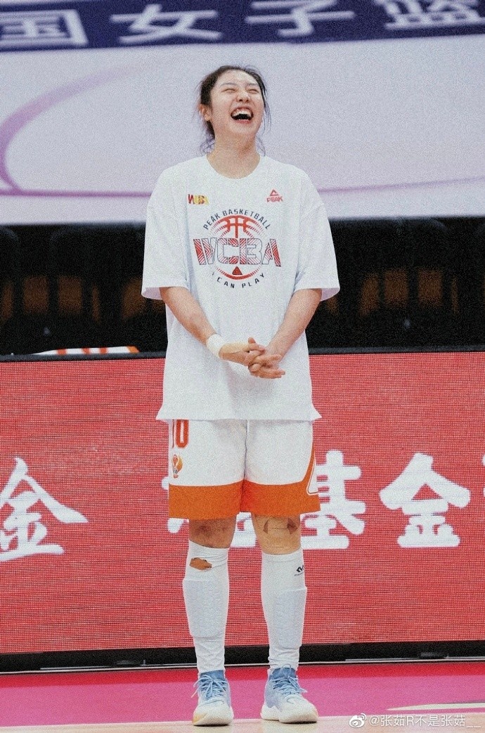 今年夏天,张茹帮助中国女篮夺得女篮世界杯亚军
