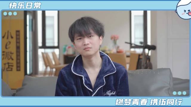 huanfeng生日拆箱VLOG大家的心意和礼物都收到了谢谢大家的支持