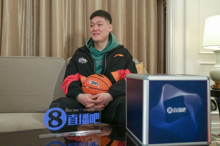 直播吧在现场丨张宁:这是我第六次参加全明星但首次参加正赛