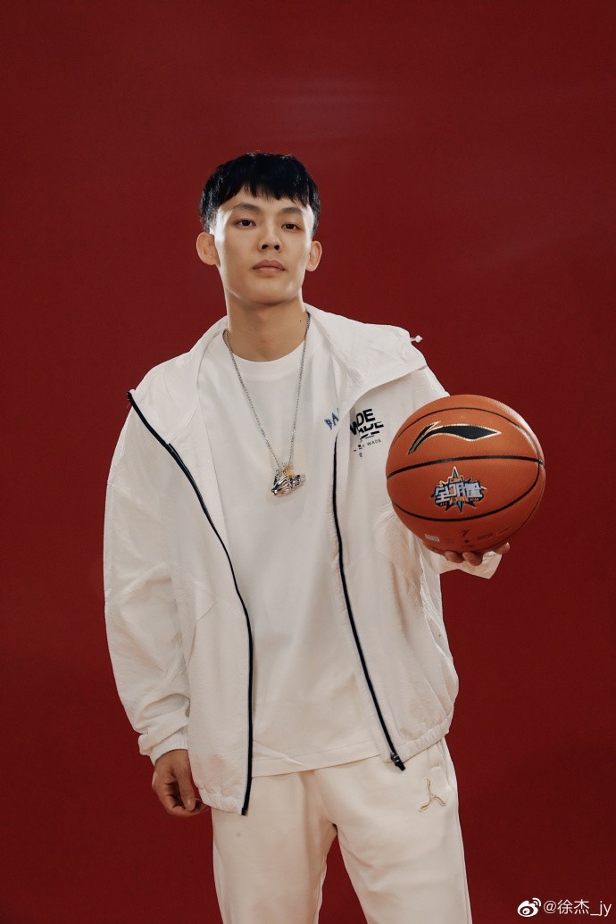 徐杰晒照记录全明星之旅:每个挑战都值得全力以赴并乐在其中94