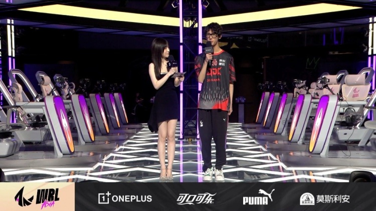 手游赛后采访JDG.Feibai：别的很多中路玩这种英雄都玩得比我好