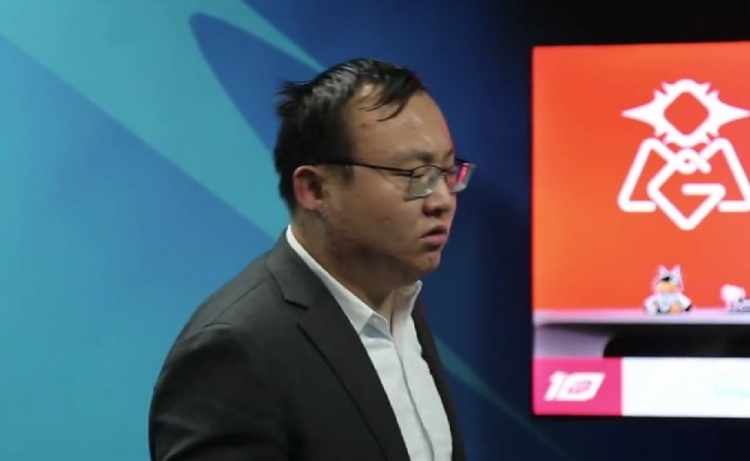 OMG教练：本赛季最困难的时间是输给RA的时候